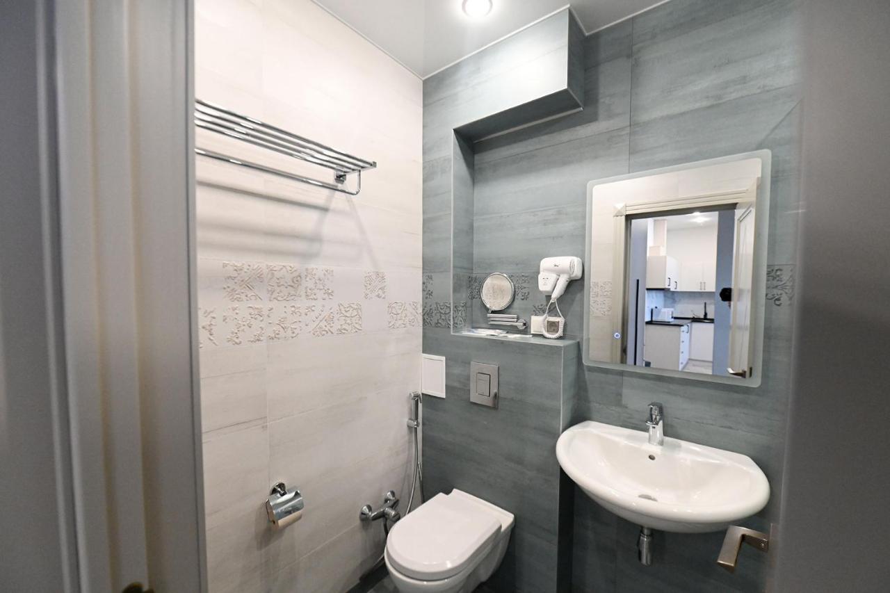 Prime Hotel Гюмри Екстериор снимка