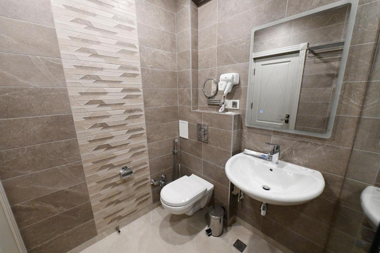 Prime Hotel Гюмри Екстериор снимка